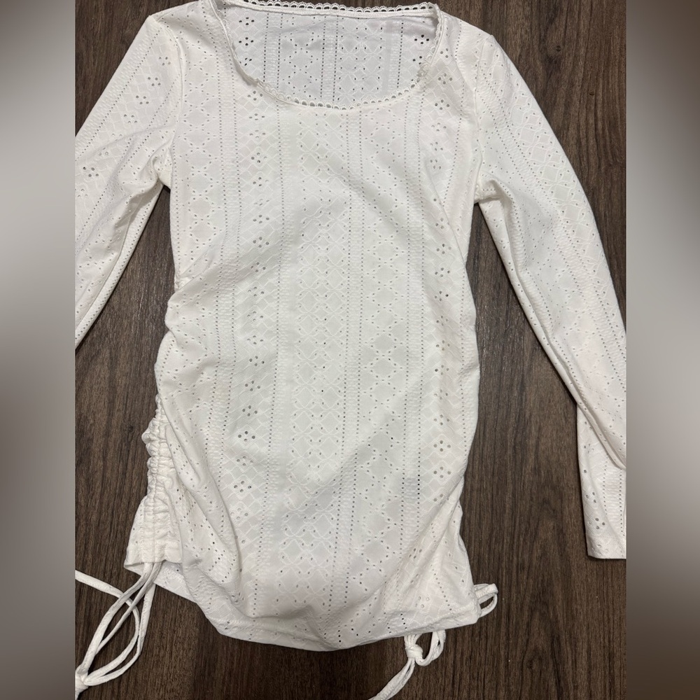 SHEIN white top